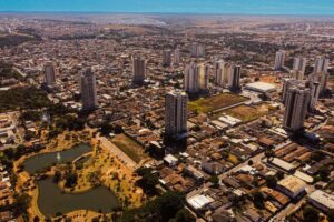 Anápolis: A Capital do Agronegócio que Cresce com Força no Centro-Oeste