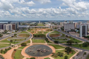 Viajar para Brasília: Onde a Arquitetura Encontra o Cerrado
