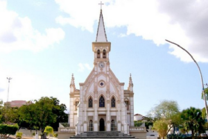 Viajar para Jequié: Onde o Sertão Encontra a Chapada