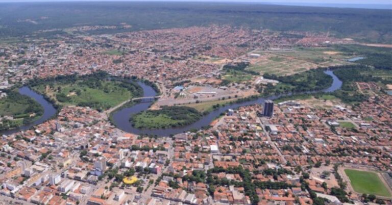 Barreiras: Onde o Sertão Baiano se Transforma em Oásis Verde