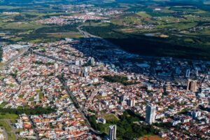 Pouso Alegre: Onde a Serra Mantiqueira Abraça Minas Gerais