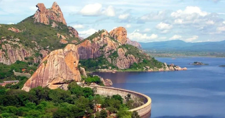 Quixadá: Onde o Sertão Tem Pedras que Parecem Outro Planeta