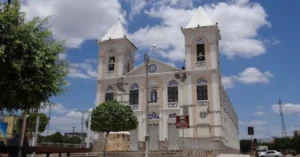 Russas Viver no Ceará com Qualidade de Vida e Custo Baixo